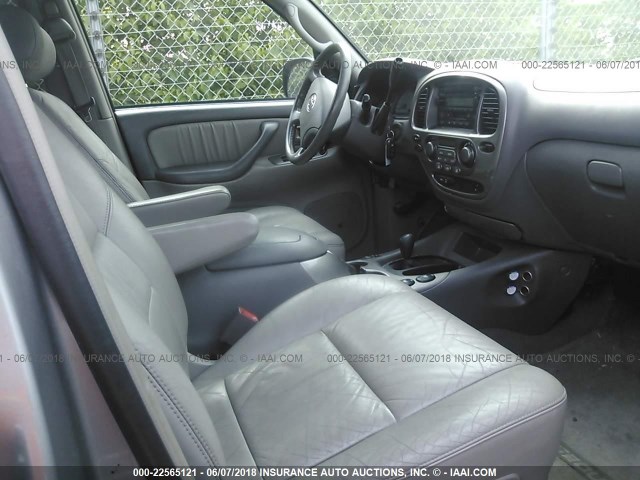 5TDBT48A04S216373 - 2004 TOYOTA SEQUOIA LIMITED SILVER photo 5