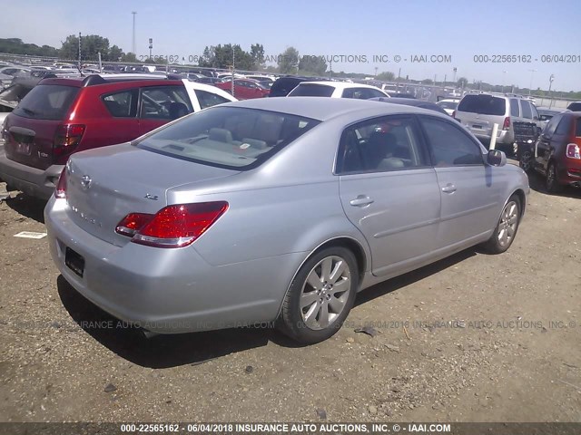 4T1BK36B66U134330 - 2006 TOYOTA AVALON XL/XLS/TOURING/LIMITED SILVER photo 4