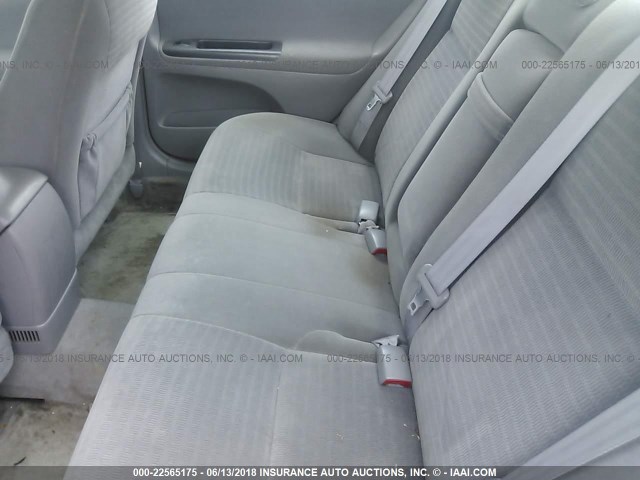 4T1BE32K35U985805 - 2005 TOYOTA CAMRY LE/XLE/SE ნაცრისფერი ფოტო 8