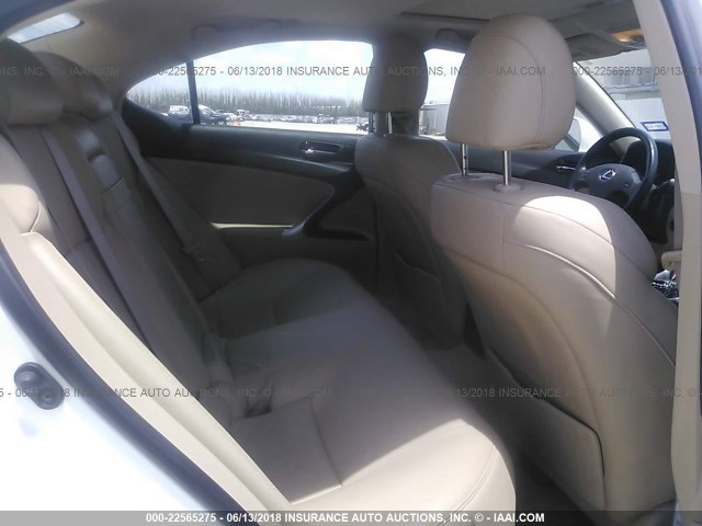 JTHBE262262004593 - 2006 LEXUS IS 350 WHITE photo 8