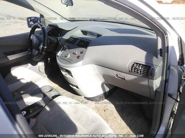 5N1BV28U17N128625 - 2007 NISSAN QUEST S/SE/SL SILVER photo 5