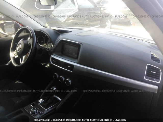 JM3KE4CY8G0630112 - 2016 MAZDA CX-5 TOURING Синий фото 5