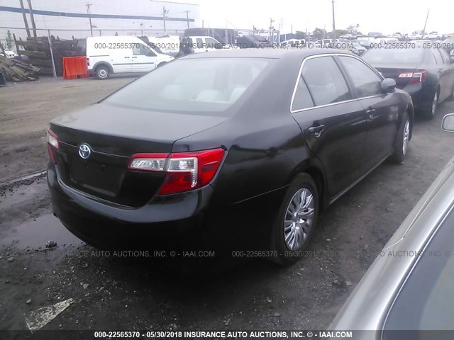 4T1BD1FK7EU097981 - 2014 TOYOTA CAMRY HYBRID/LE/XLE 黑色 照片 4