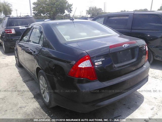 3FAHP0HA1AR263357 - 2010 FORD FUSION SE BLACK photo 3