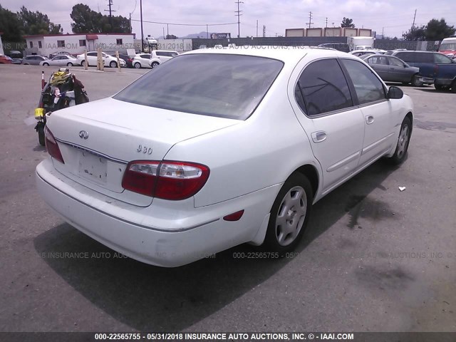 JNKCA31A3YT116918 - 2000 INFINITI I30 WHITE photo 4