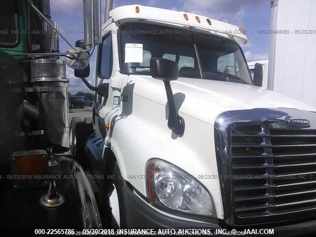 1FUJGEDV6BSAY8414 - 2011 FREIGHTLINER CASCADIA 125  WHITE photo 1