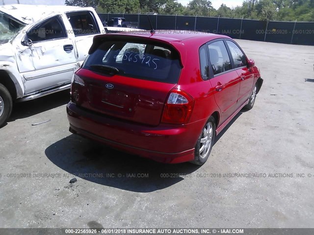 KNAFE161365321685 - 2006 KIA SPECTRA5 RED photo 4