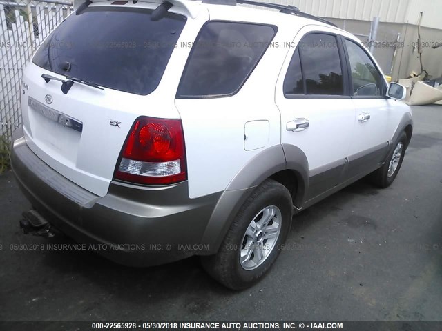 KNDJC733X35134144 - 2003 KIA SORENTO EX/LX WHITE photo 4