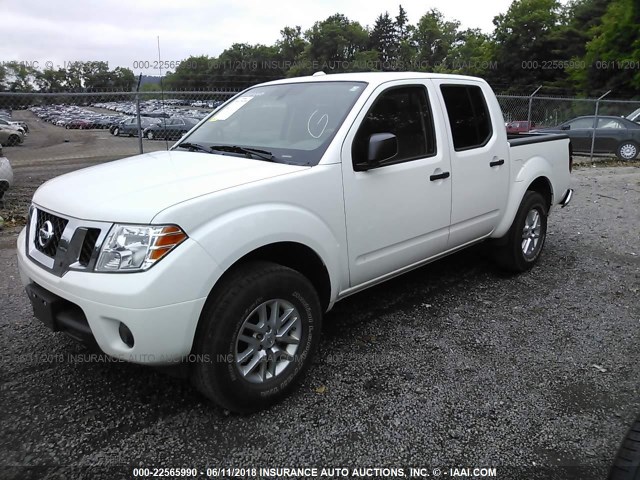 1N6AD0EV8FN745665 - 2015 NISSAN FRONTIER S/SV/SL/PRO-4X WHITE photo 2