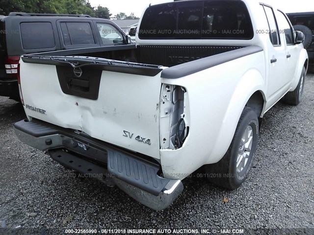 1N6AD0EV8FN745665 - 2015 NISSAN FRONTIER S/SV/SL/PRO-4X WHITE photo 6