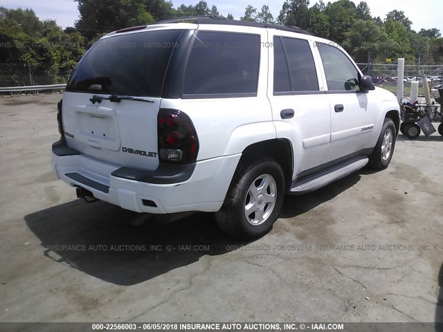 1GNDS13S722370584 - 2002 CHEVROLET TRAILBLAZER  WHITE photo 4