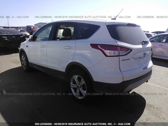 1FMCU9GX0DUC37266 - 2013 FORD ESCAPE SE WHITE photo 3