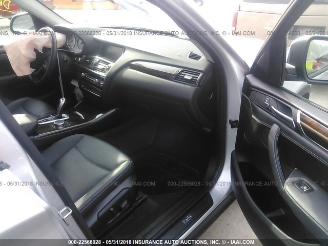 5UXWX9C54G0D65357 - 2016 BMW X3 XDRIVE28I ვერცხლისფერი ფოტო 5