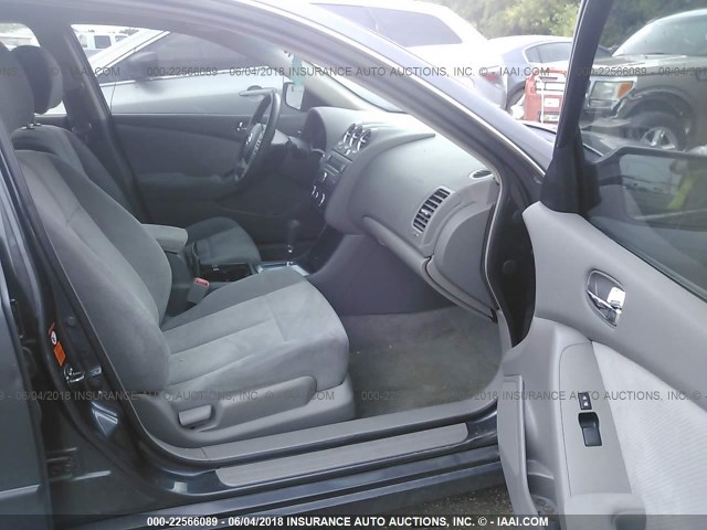 1N4CL21E87C228353 - 2007 NISSAN ALTIMA HYBRID GRAY photo 5