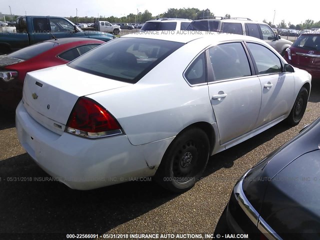 2G1WD5E3XD1117909 - 2013 CHEVROLET IMPALA POLICE WHITE photo 4