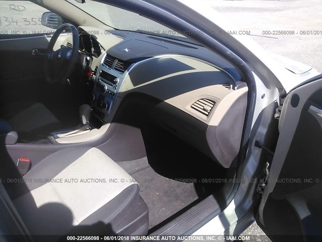 1G1ZA5EUXBF320898 - 2011 CHEVROLET MALIBU LS ოქროსფერი ფოტო 5