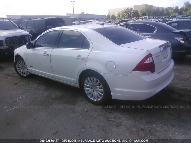 3FADP0L34AR239397 - 2010 FORD FUSION HYBRID WHITE photo 3