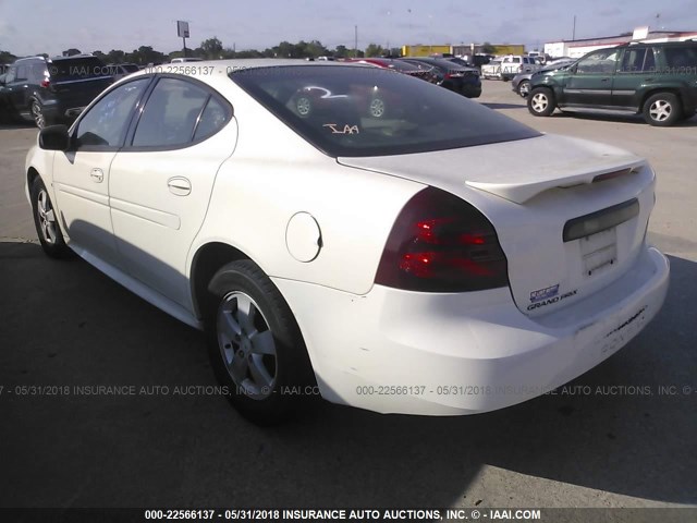 2G2WP552X61249369 - 2006 PONTIAC GRAND PRIX WHITE photo 3