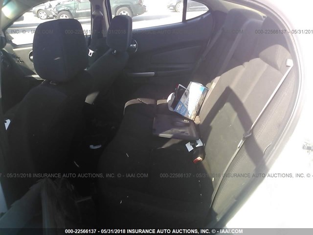 2G2WP552X61249369 - 2006 PONTIAC GRAND PRIX WHITE photo 8