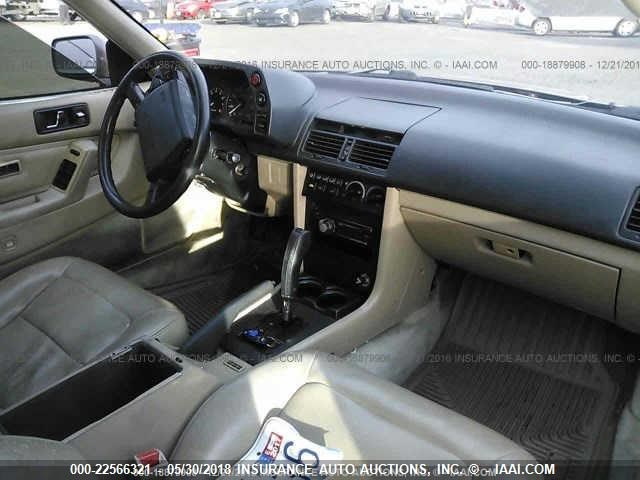 JH4KA3269LC013095 - 1990 ACURA LEGEND L BROWN photo 5