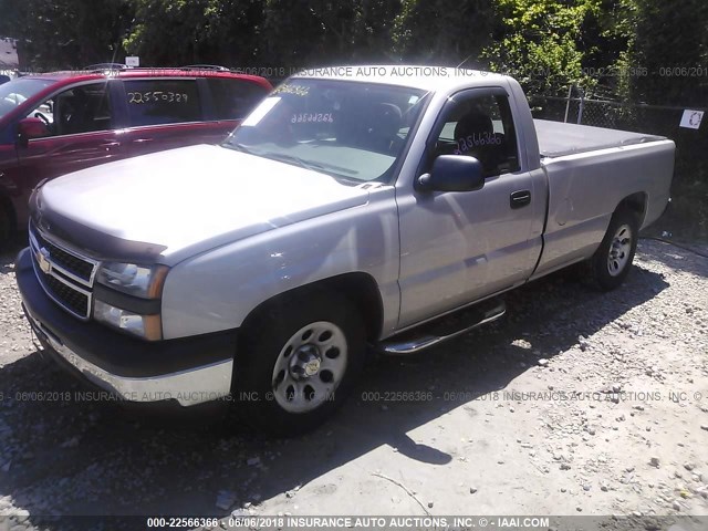 1GCEC14X07Z189118 - 2007 CHEVROLET SILVERADO C1500 CLASSIC SILVER photo 2