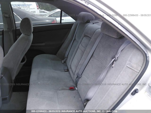 4T1BE32K44U802104 - 2004 TOYOTA CAMRY LE/XLE/SE 灰色 照片 8