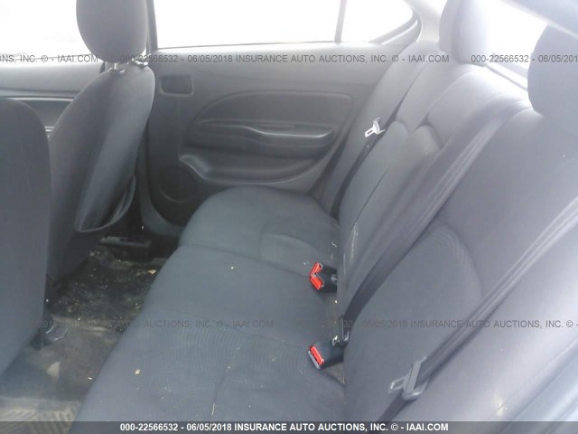 ML32F3FJ6HHF06878 - 2017 MITSUBISHI MIRAGE G4 ES ვერცხლისფერი ფოტო 8