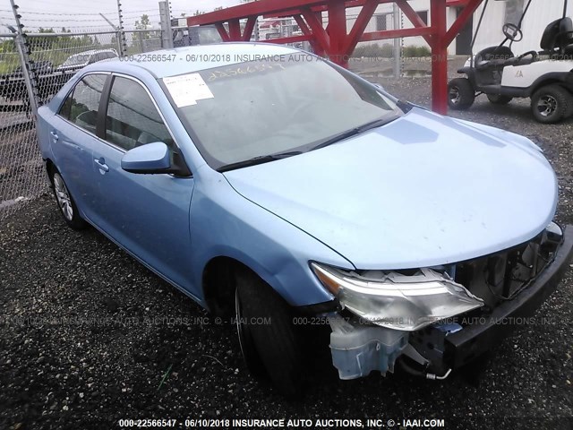 4T1BF1FK0CU548319 - 2012 TOYOTA CAMRY SE/LE/XLE 蓝色 照片 1