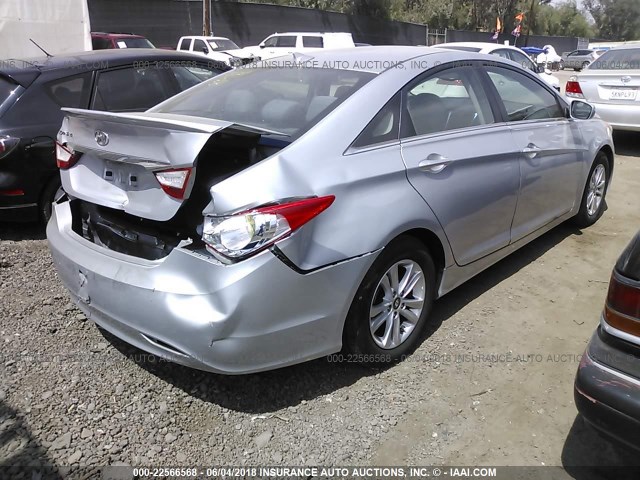 5NPEB4AC9DH749629 - 2013 HYUNDAI SONATA GLS SILVER photo 4