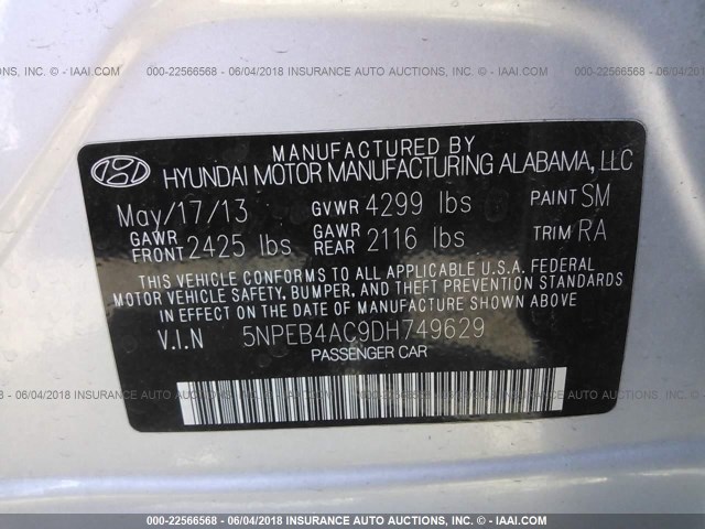 5NPEB4AC9DH749629 - 2013 HYUNDAI SONATA GLS SILVER photo 9