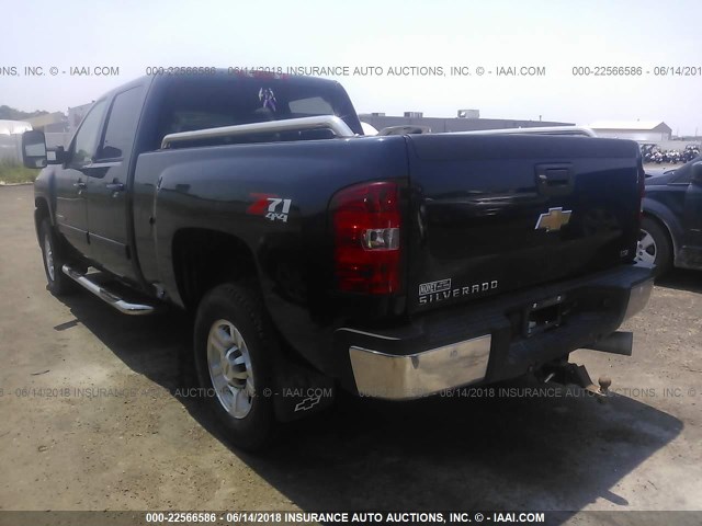 1GCHK636X9F185216 - 2009 CHEVROLET SILVERADO K2500 HEAVY DUTY LTZ Dark Blue photo 3