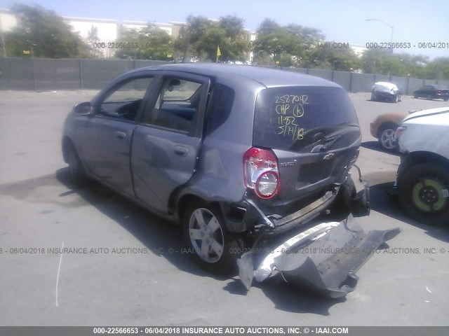 KL1TD66EX9B606888 - 2009 CHEVROLET AVEO LS/LT GRAY photo 3