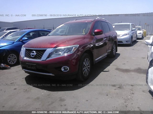 5N1AR2MN8EC725116 - 2014 NISSAN PATHFINDER S/SV/SL/PLATINUM RED photo 2