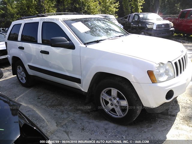 1J8GS48K45C584195 - 2005 JEEP GRAND CHEROKEE LAREDO/COLUMBIA/FREEDOM 白色 照片 1