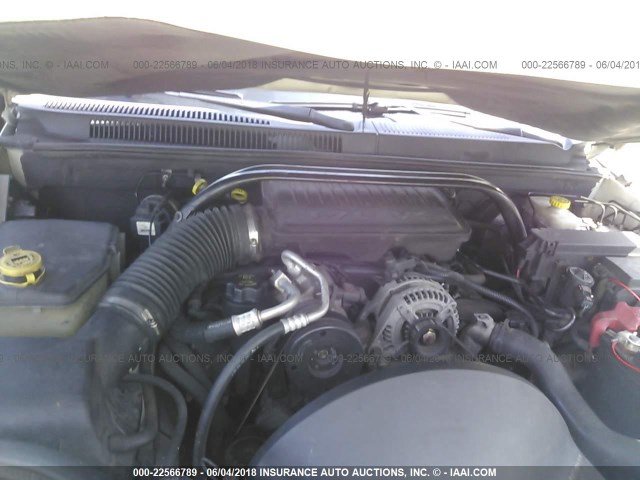 1J8GS48K45C584195 - 2005 JEEP GRAND CHEROKEE LAREDO/COLUMBIA/FREEDOM 白色 照片 10