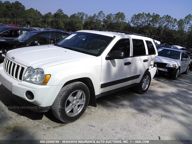 1J8GS48K45C584195 - 2005 JEEP GRAND CHEROKEE LAREDO/COLUMBIA/FREEDOM 白色 照片 2
