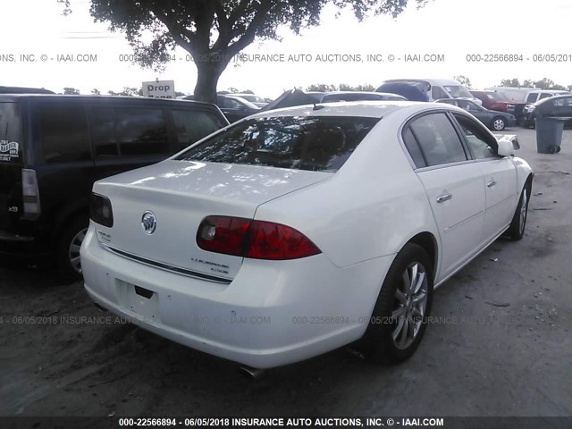 1G4HE57Y86U136256 - 2006 BUICK LUCERNE CXS WHITE photo 4