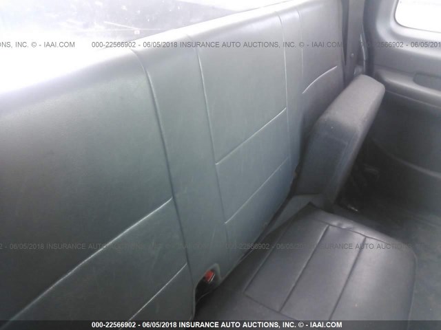 2FTRX17214CA80780 - 2004 FORD F-150 HERITAGE CLASSIC GRAY photo 8