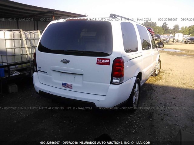 1GNDV23L55D291140 - 2005 CHEVROLET UPLANDER LS WHITE photo 4