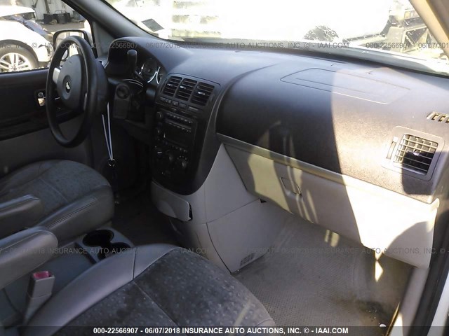 1GNDV23L55D291140 - 2005 CHEVROLET UPLANDER LS WHITE photo 5