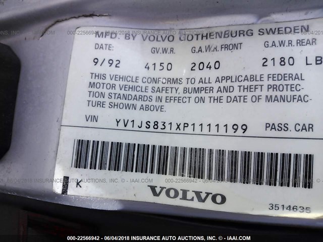 YV1JS831XP1111199 - 1993 VOLVO 940 SILVER photo 9