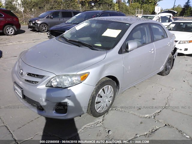 2T1BU4EEXCC885200 - 2012 TOYOTA COROLLA S/LE SILVER photo 2