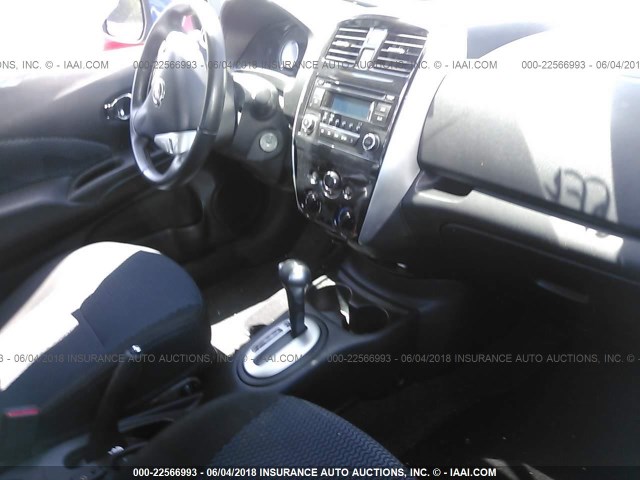 3N1CE2CPXFL402478 - 2015 NISSAN VERSA NOTE S/S PLUS/SV/SL/SR BLUE photo 5