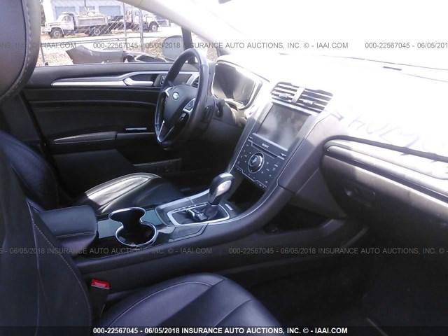 3FA6P0K99ER330931 - 2014 FORD FUSION TITANIUM WHITE photo 5