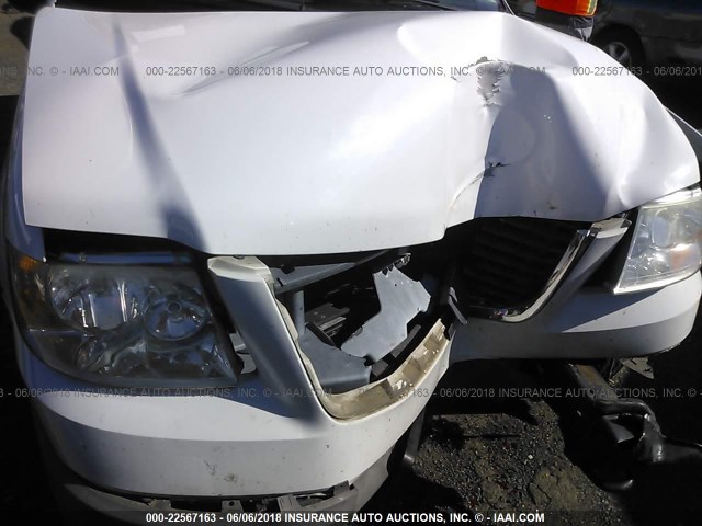 1FMPU16W93LC48458 - 2003 FORD EXPEDITION XLT WHITE photo 6