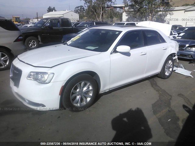 2C3CCAAG1FH929712 - 2015 CHRYSLER 300 LIMITED WHITE photo 2