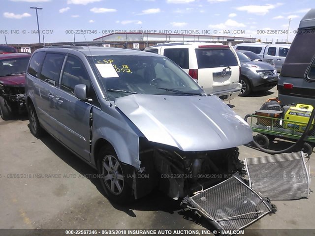 2C4RC1BG9DR656577 - 2013 CHRYSLER TOWN & COUNTRY TOURING SILVER photo 1