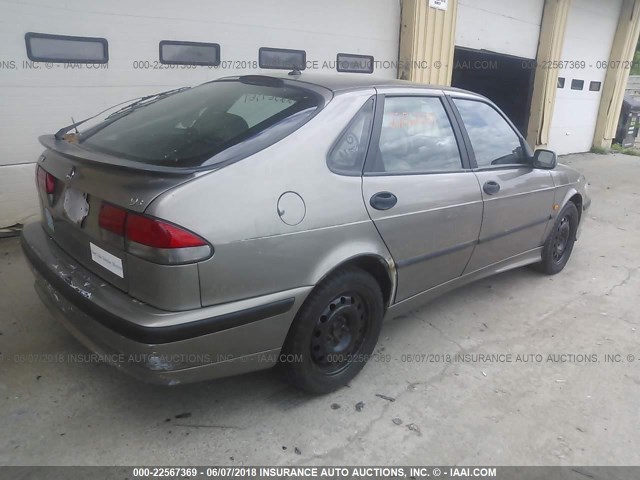 YS3DF55K822016390 - 2002 SAAB 9-3 SE GOLD photo 4