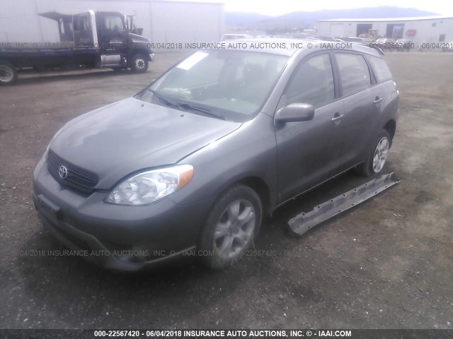 2T1LR30E46C555645 - 2006 TOYOTA COROLLA MATRIX XR GRAY photo 2