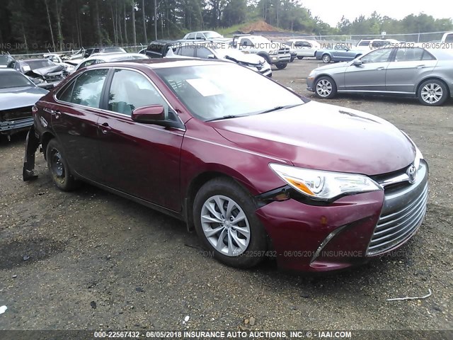 4T1BF1FK2GU598094 - 2016 TOYOTA CAMRY LE/XLE/SE/XSE RED photo 1